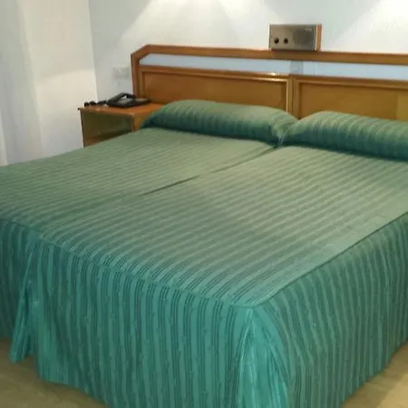 Amefa Hotel 2*