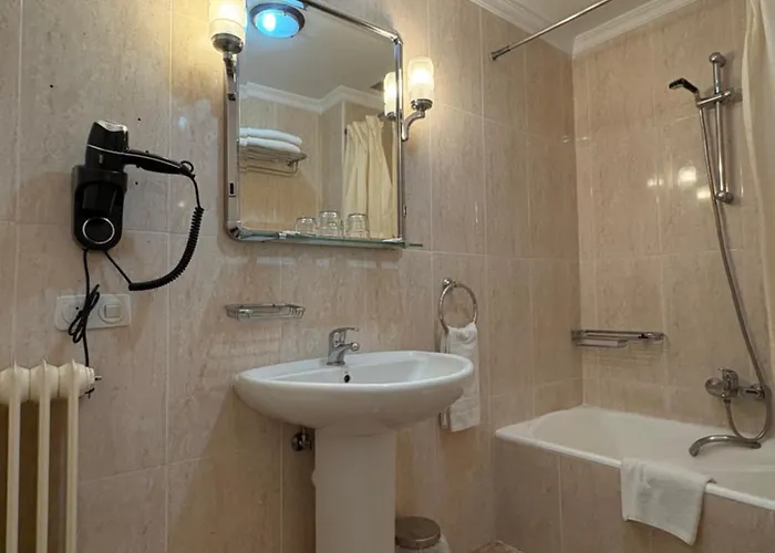 阿美法酒店 酒店 2*